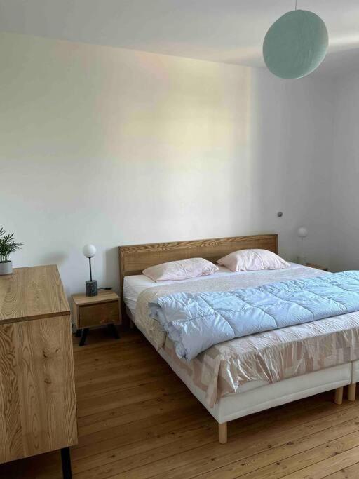 Holiday home La Genette, Maison Proche Centre-ville La Rochelle (Charente-Maritime)